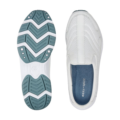 Traveltime Classic Clogs