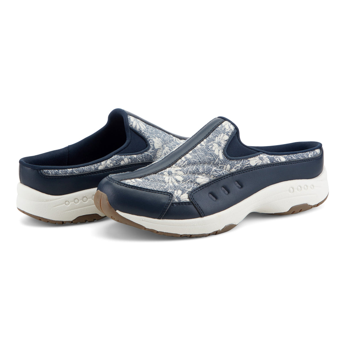 Traveltime Clogs