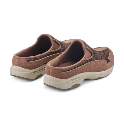 Traveltime Clogs