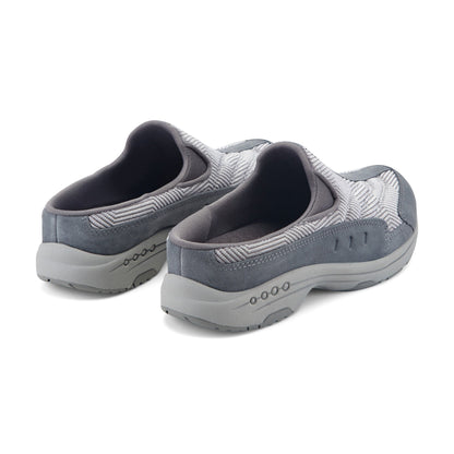 Traveltime Clogs
