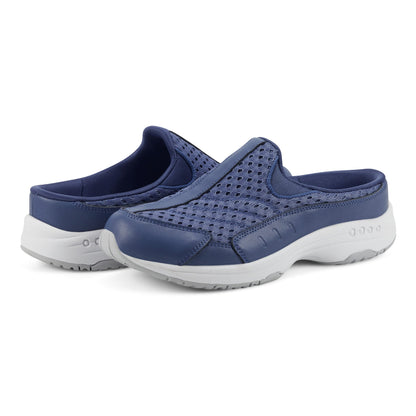 Traveltime Clogs