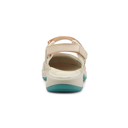 Splash Flat Hiking Sandals