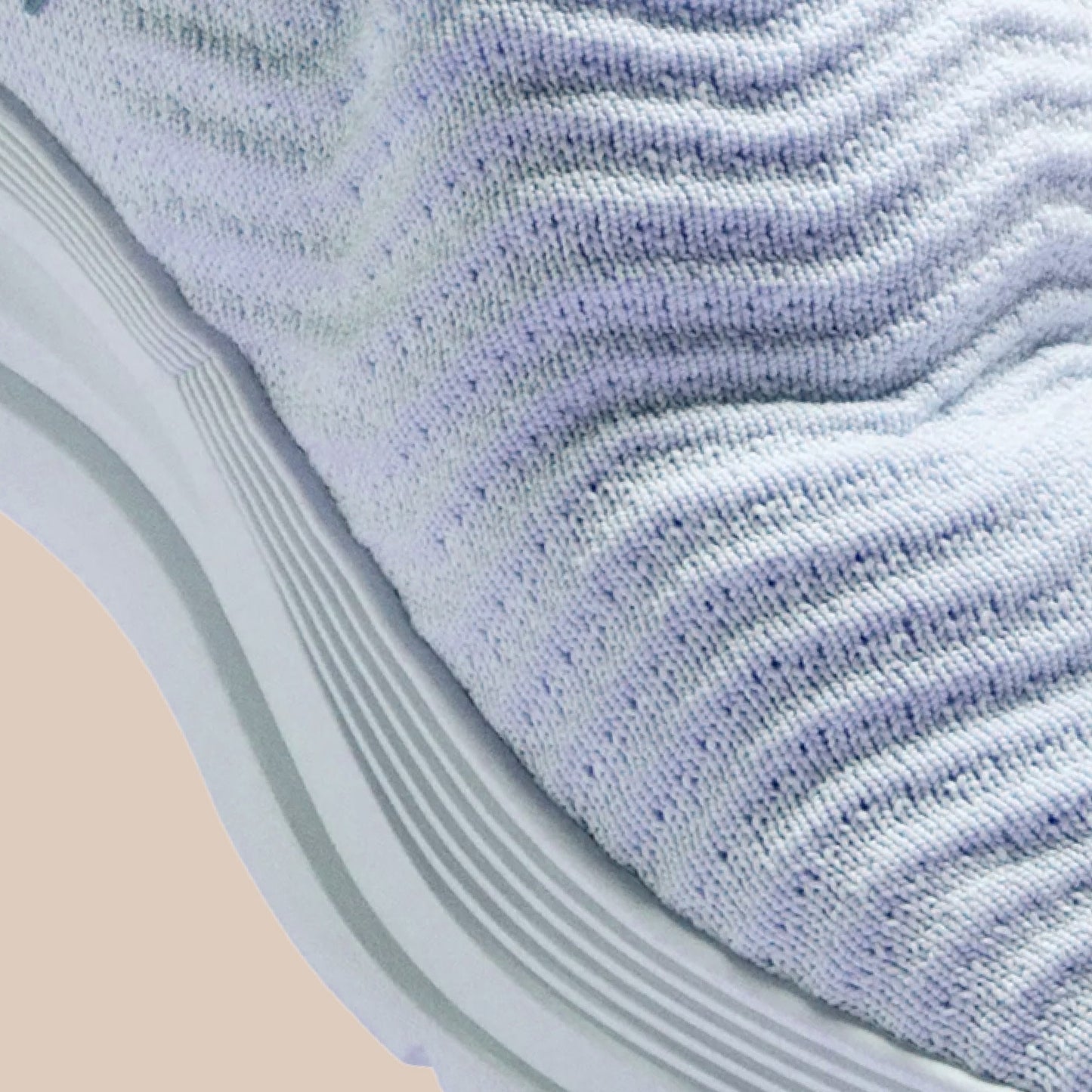 Limited Edition Move For Heart Easypace SOEASY™ Sneakers