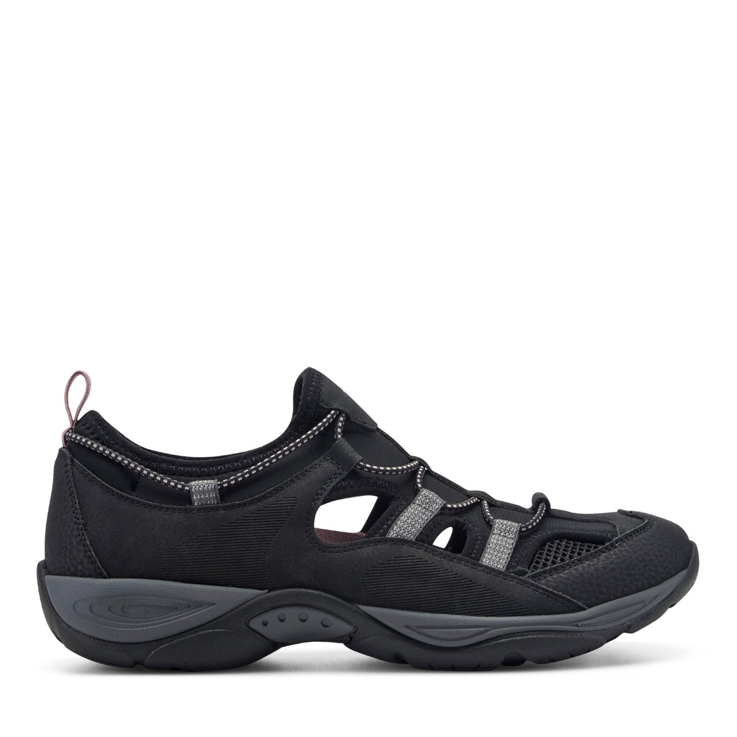 Everete Walking Shoes