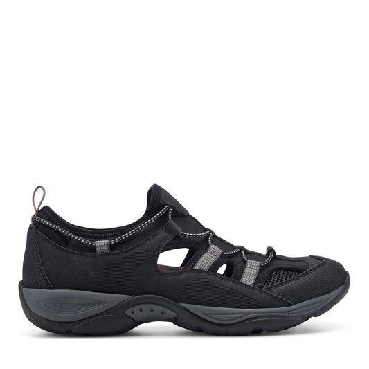 Everete Walking Shoes