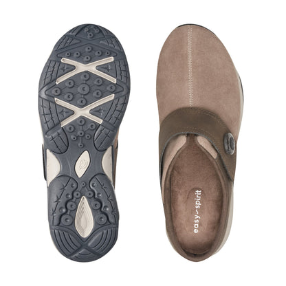Edline Slip On Casual Clogs