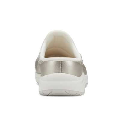 Travelstone Clogs
