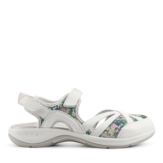 Splash Flat Hiking Sandals