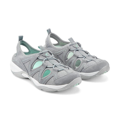 Earthen Walking Shoes